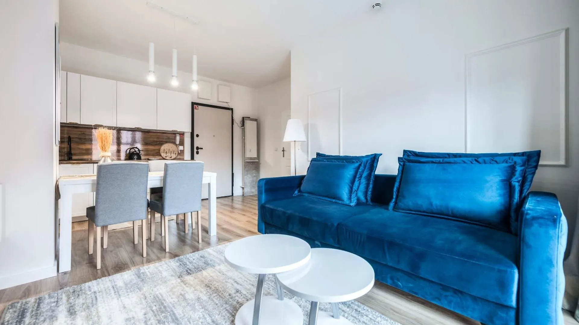 Dom & House Granaria II Superior Apartment On Granary Island By Noclegi Renters contacts